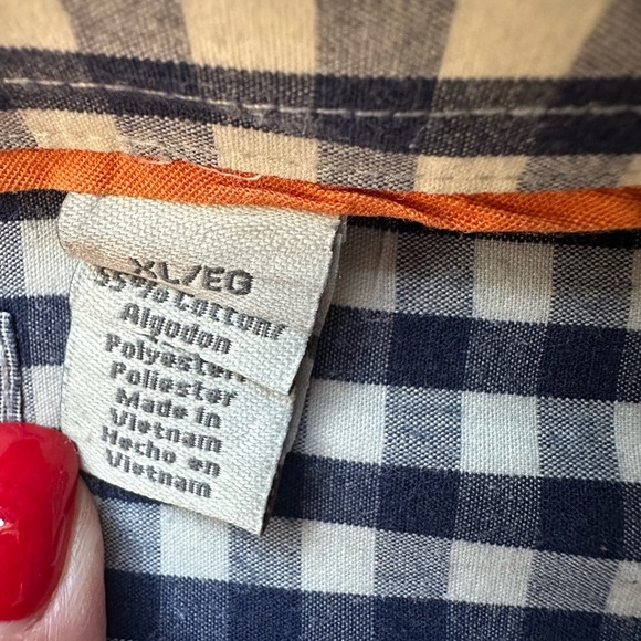 Men’s Dockers NWOT navy and white checked long sleeve button down, size XL - Picture 4 of 6